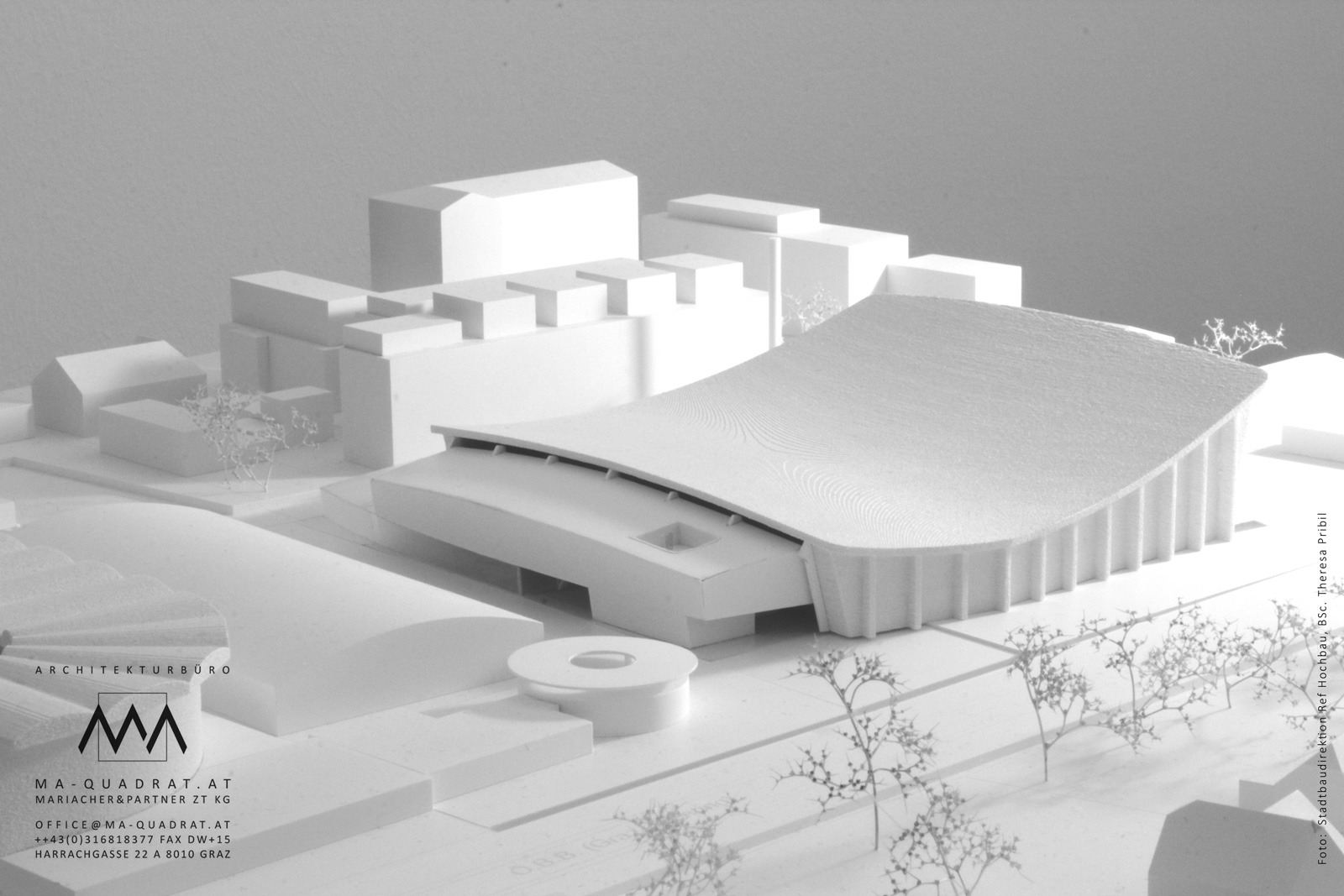 ma-quadrat_133_18_Modellfoto_Theresa-Pribil